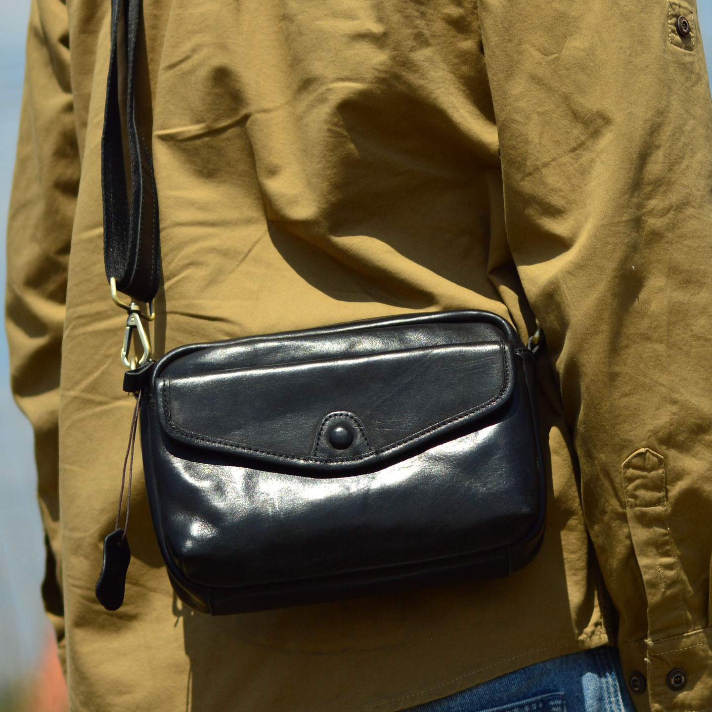 AETOO กระเป๋าสะพายข้างหนังแท้ส - Luxury Bags Made In China บทวิจารณ์และราคา